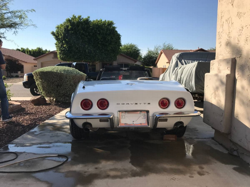 Illustration for article titled For $19,500, Could This 1968 Chevy Corvette Be The Ace Of Base?